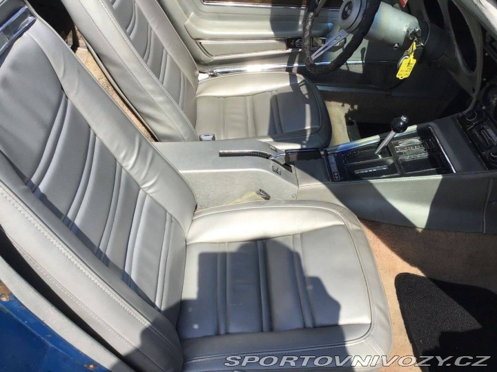 Chevrolet Corvette Stingray Convertible 5.7 V8 Hydra-Matic 1975