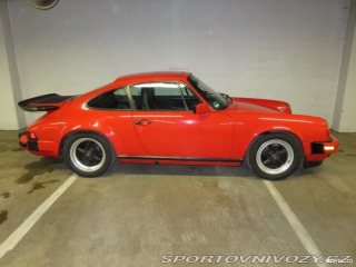 Porsche 911 Carrera Coupe 1985