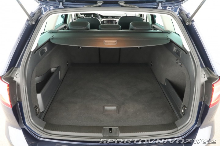 Volkswagen Ostatní modely Passat Highline 2.0 BiTDI 2016