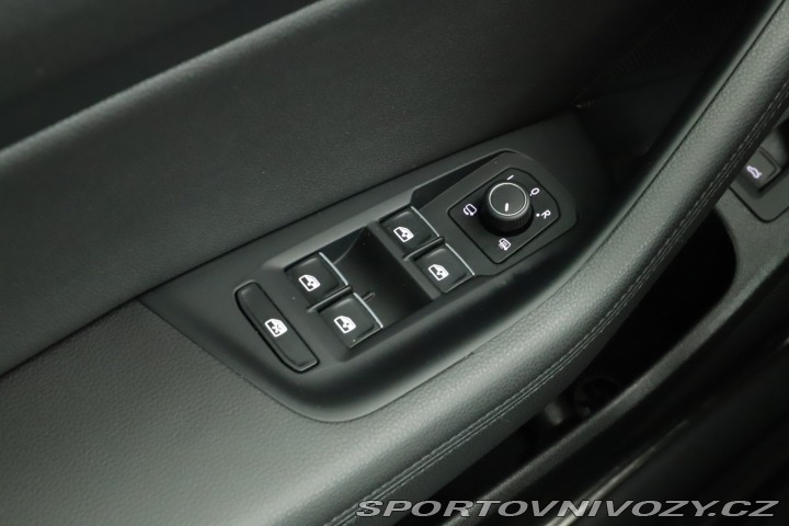 Volkswagen Ostatní modely Passat Highline 2.0 BiTDI 2016