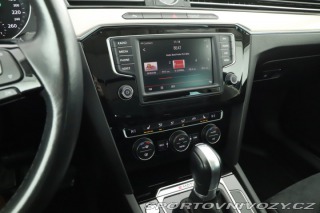 Volkswagen Ostatní modely Passat Highline 2.0 BiTDI 2016