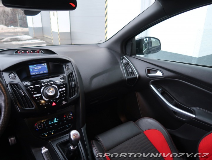 Ford Focus ST 2.0 EcoBoost ST 2013