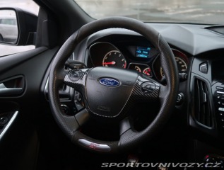 Ford Focus ST 2.0 EcoBoost ST 2013