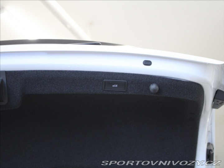 Škoda Octavia RS 2,0 RS 195kW DSG DCC 5L.Z 2025