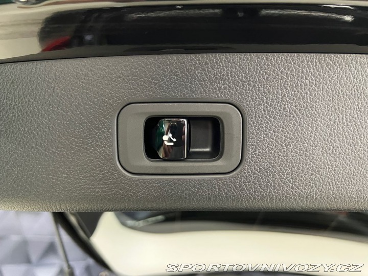 Mercedes-Benz Ostatní modely GLC 220d 4MATIC AMG PREMIUM 2025