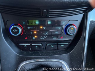 Ford Ostatní modely Kuga 2,0   TDCI 4x4 150 PS (11 2019