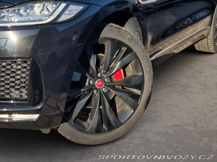 Jaguar F-Pace 3,0 2020