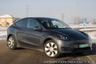 Tesla Model Y  2022