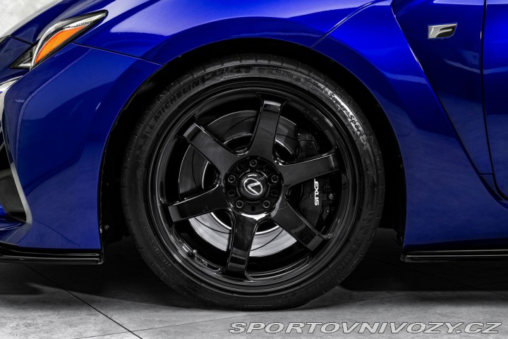Lexus RC F 1800