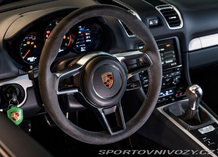 Porsche Cayman GT4 Clubsport 2016