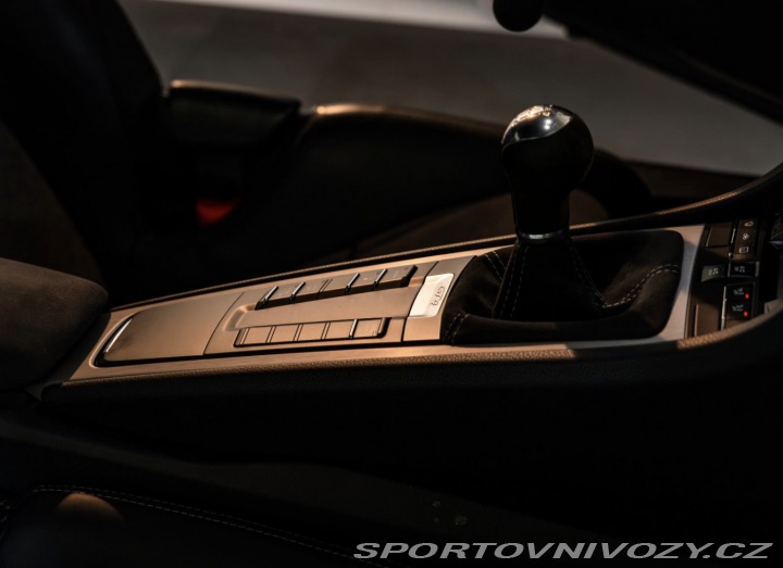 Porsche Cayman GT4 Clubsport 2016