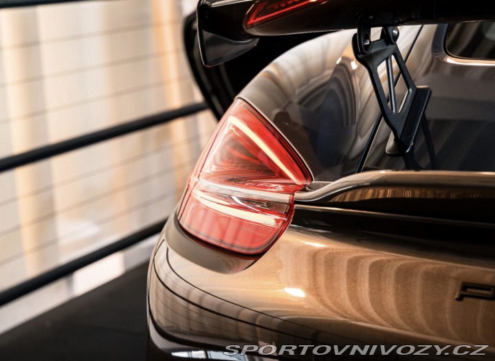 Porsche Cayman GT4 Clubsport 2016