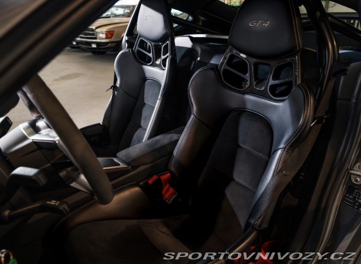 Porsche Cayman GT4 Clubsport 2016