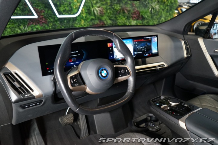 BMW iX 50*xDrive*SKY-L*TAŽNÉ*SOF 2023