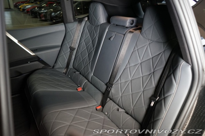 BMW iX 50*xDrive*SKY-L*TAŽNÉ*SOF 2023