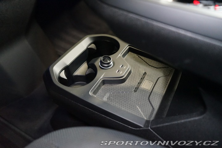 BMW iX 50*xDrive*SKY-L*TAŽNÉ*SOF 2023