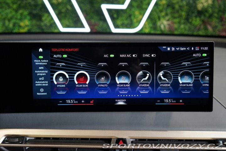 BMW iX 50*xDrive*SKY-L*TAŽNÉ*SOF 2023