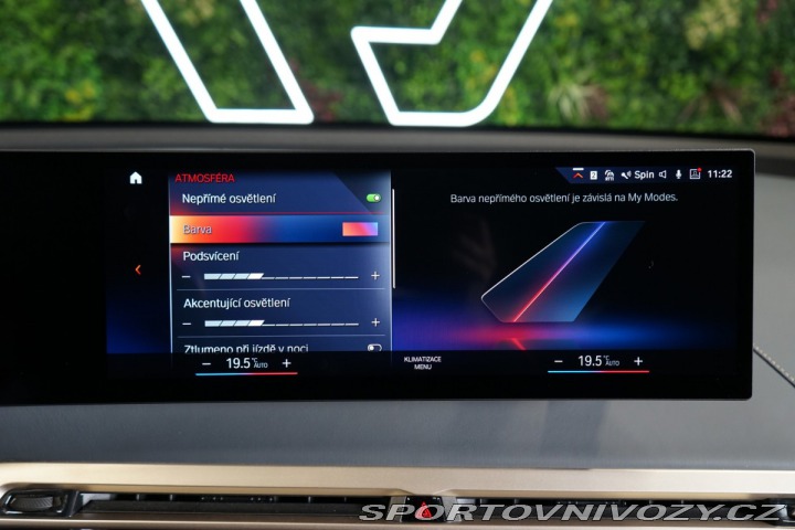 BMW iX 50*xDrive*SKY-L*TAŽNÉ*SOF 2023