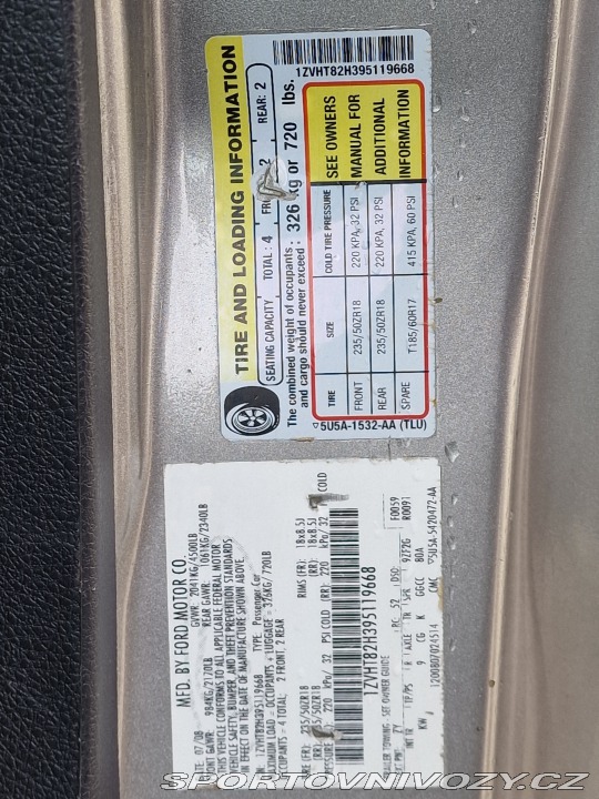 Ford Mustang GT, 4.6 V8 manuál 2009