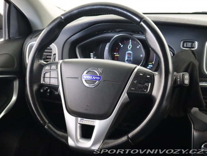 Volvo V40 2.0 D4 2014