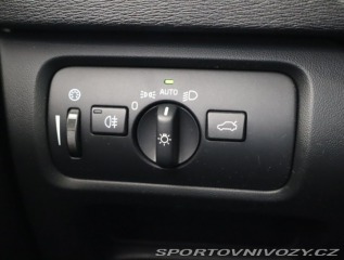 Volvo V40 2.0 D4 2014