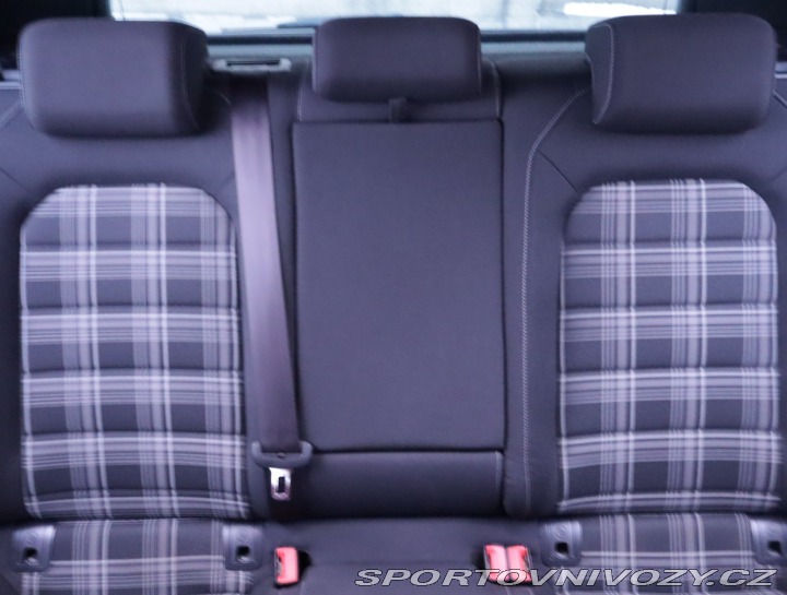 Volkswagen Golf 2.0 TDI GTD 2015