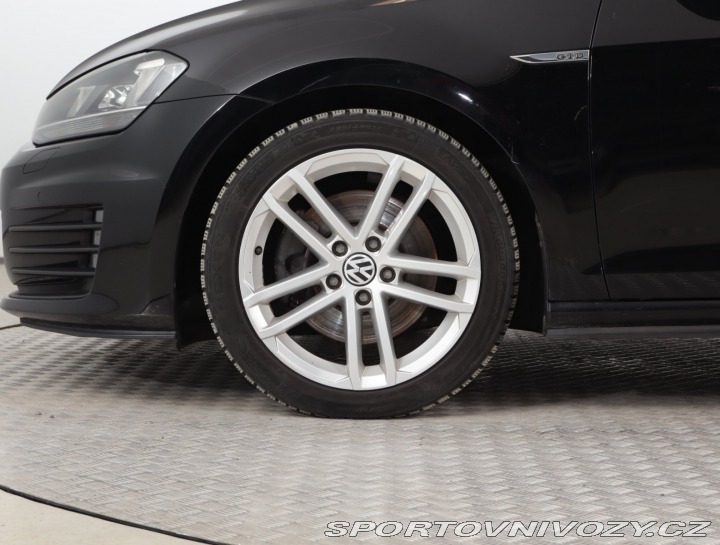 Volkswagen Golf 2.0 TDI GTD 2015
