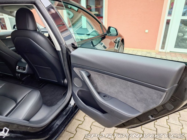 Tesla Model 3 Standard 208 kW RWD SOH 9 2023