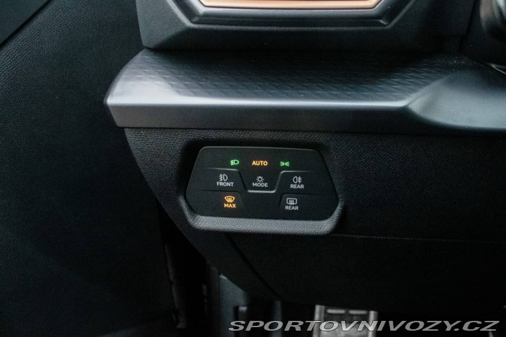 Cupra Leon 1.5 eTSI, 110kW (2025) / 2025