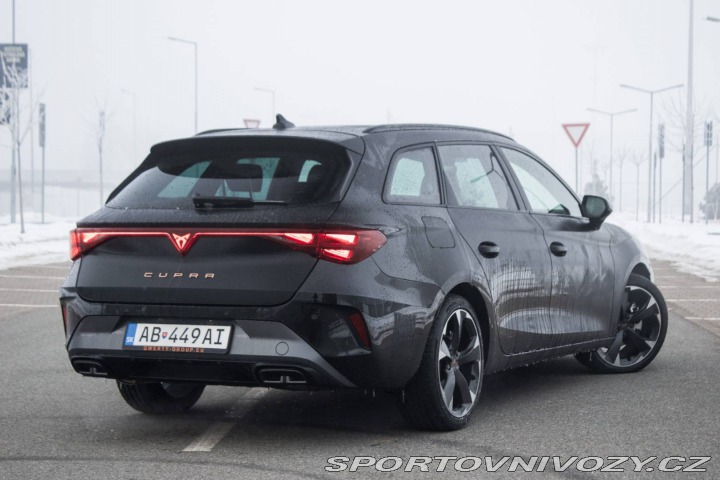 Cupra Leon 1.5 eTSI, 110kW (2025) / 2025