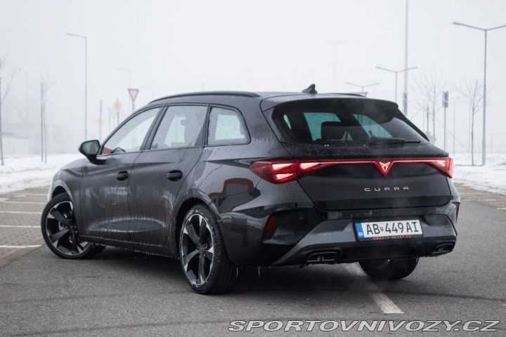 Cupra Leon 1.5 eTSI, 110kW (2025) / 2025