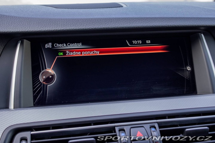 BMW 5 M550d xDrive / HEADUP / 2015