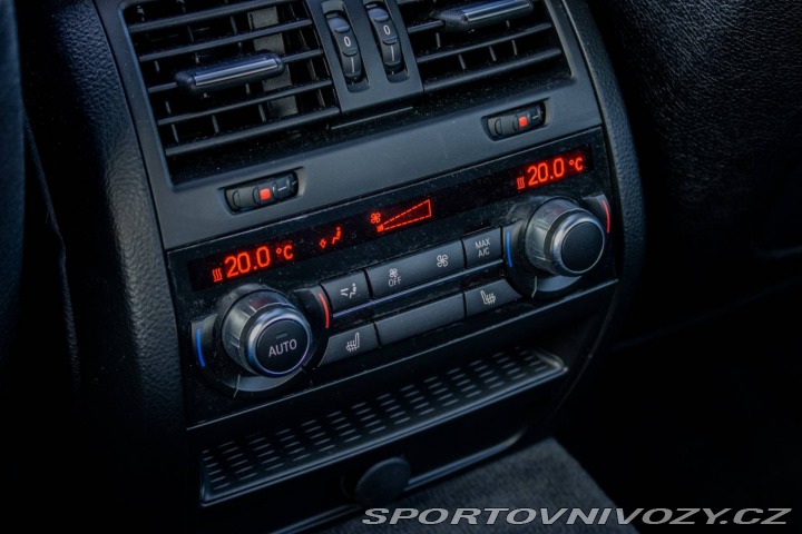 BMW 5 M550d xDrive / HEADUP / 2015