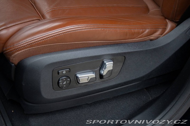 BMW X5 xDrive M50d 294kW / AJ N 2019