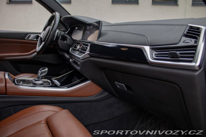 BMW X5 xDrive M50d 294kW / AJ N 2019