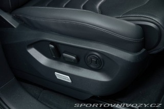 Volkswagen Ostatní modely Touareg 3.0 V6 TSI R-Line 4Motio 2019