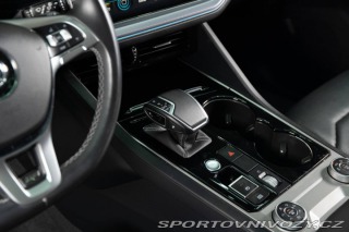 Volkswagen Ostatní modely Touareg 3.0 V6 TSI R-Line 4Motio 2019