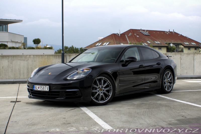Porsche Panamera 4S V6