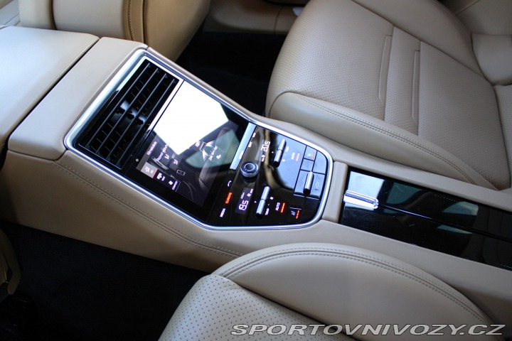 Porsche Panamera 4S V6 2018