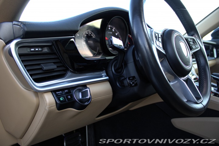 Porsche Panamera 4S V6 2018