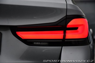 BMW 5 530d xDrive M-SPORT ČR 1. 2023