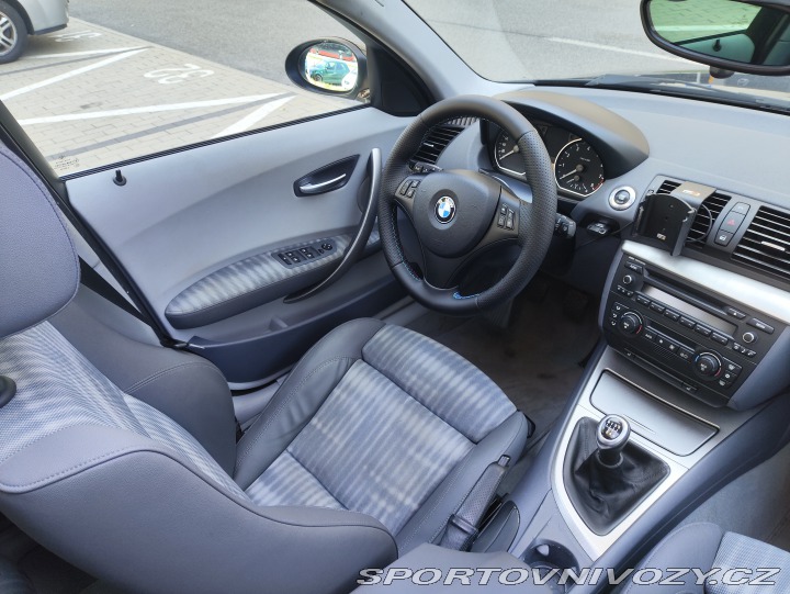 BMW 1 130i 2006