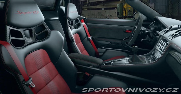 Porsche Cayman 718 Spyder RS 2025