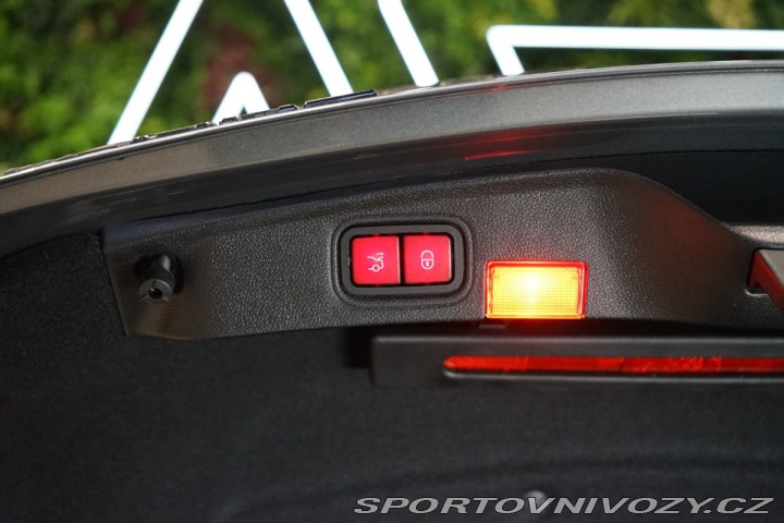 Mercedes-Benz C 63s AMG*HUD*360*PANO*TRAC 2019