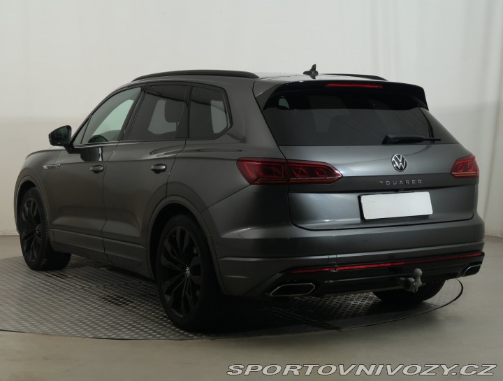 Volkswagen Ostatní modely Touareg R-Line 3.0 TDI 2021
