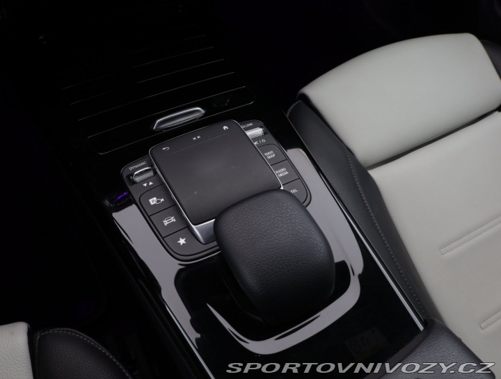 Mercedes-Benz CLA 250 2021