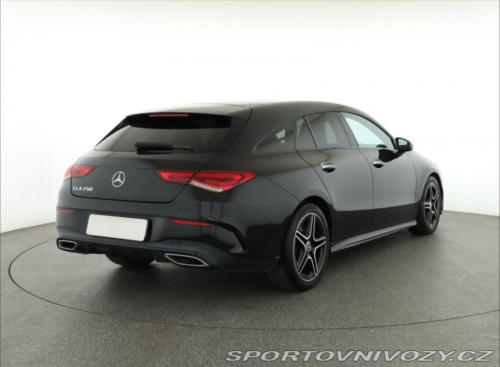 Mercedes-Benz CLA 250 2021