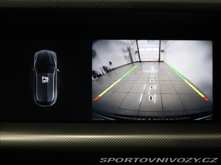 Alfa Romeo Stelvio 2,2 JTD 140kW Q4 Bezklíč 2021