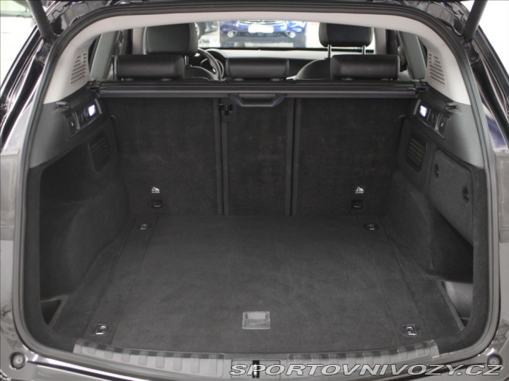 Alfa Romeo Stelvio 2,2 JTD 140kW Q4 Bezklíč 2021