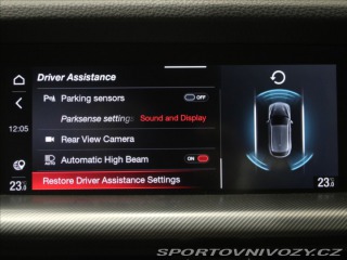 Alfa Romeo Stelvio 2,2 JTD 140kW Q4 Bezklíč 2021